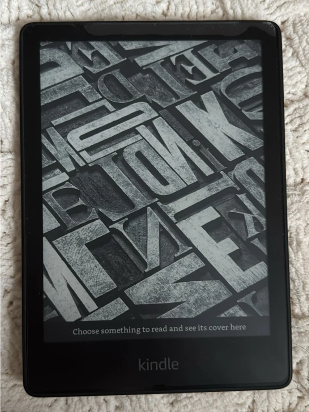 Kindle Paperwhite (11th Gen, 2021) – 6.8” Screen, Warm Light, Like New - Picture 1 of 4